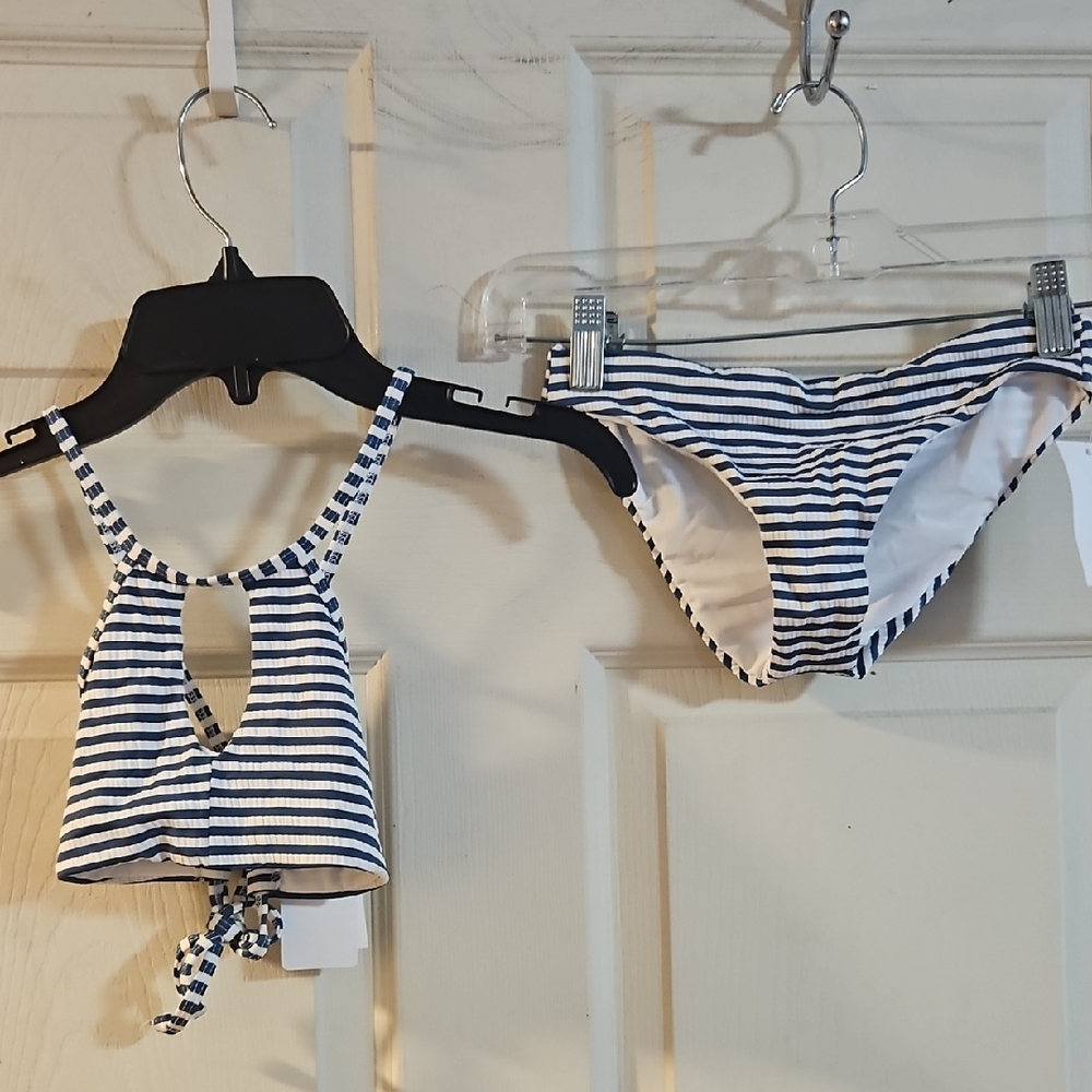 SPLENDID GIRLS 2 PIECE BIKINI SWIMSUIT: NAVY/WHITE: NEW WITH TAGS: SIZE 7